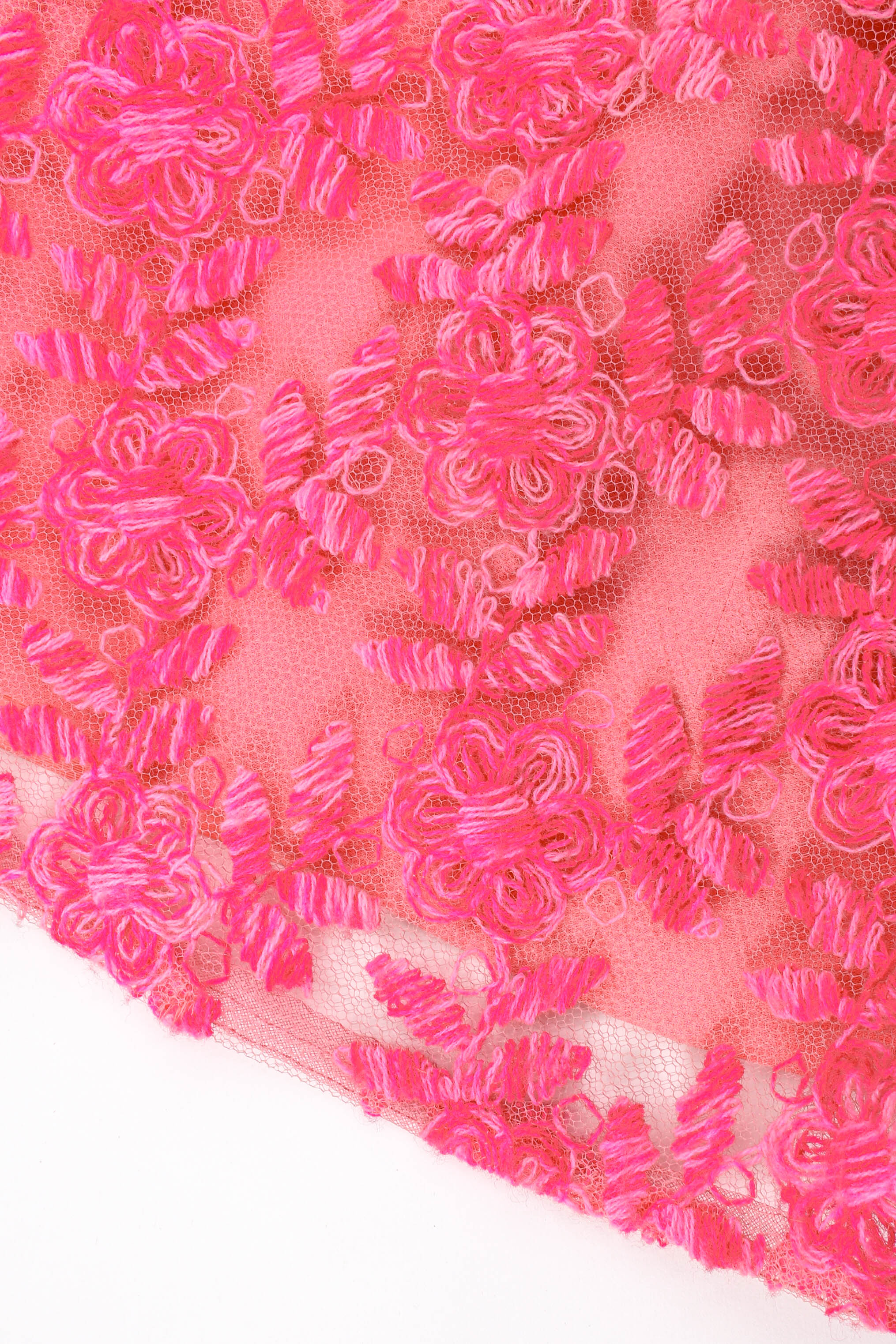 1960s Yarn Floral Lace Dress - Image 11
