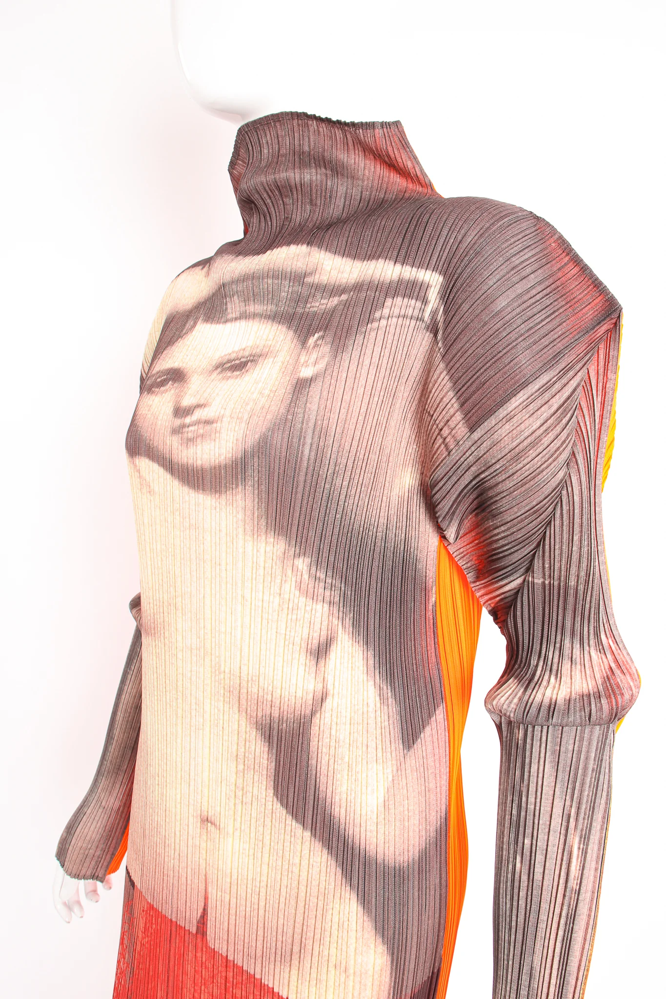 1997 A/W Yasumasa Morimura "La Source" Pleat Dress - Image 8