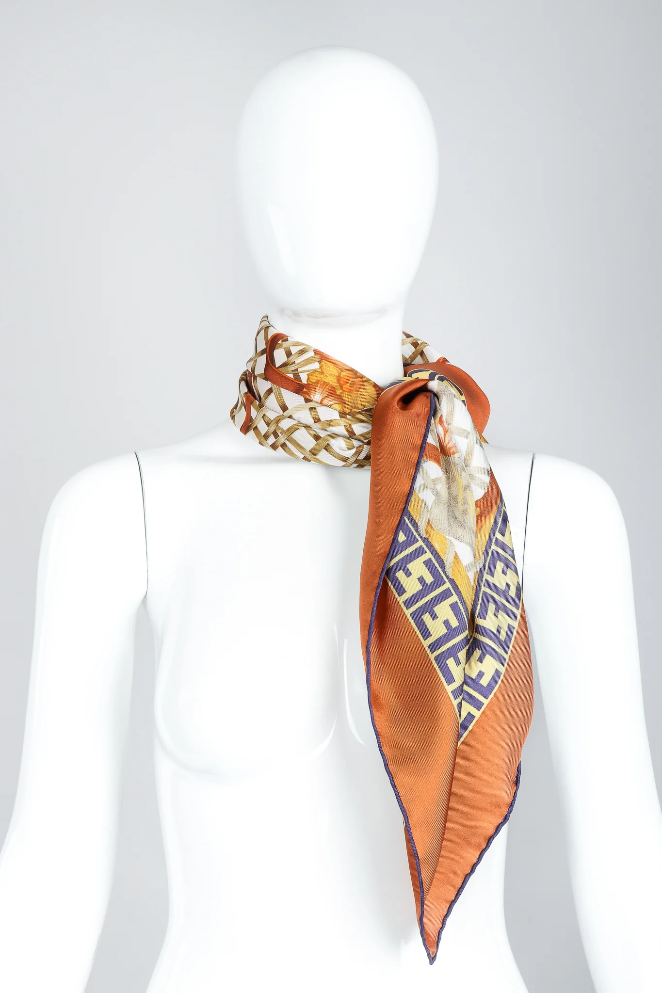 Zucca Basket Backpack Print Scarf - Image 3