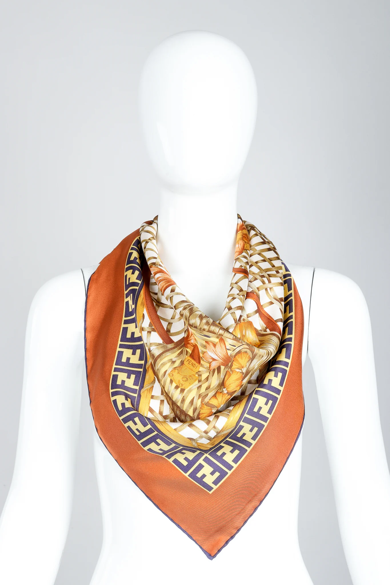 Zucca Basket Backpack Print Scarf - Image 4
