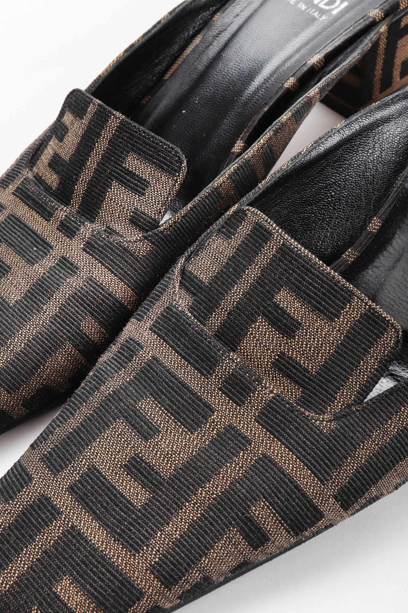 Zucca Block Heel Mules - Image 10