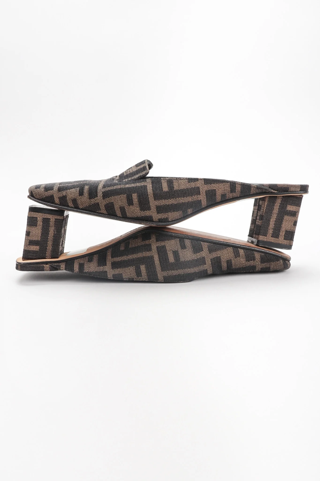 Zucca Block Heel Mules - Image 3