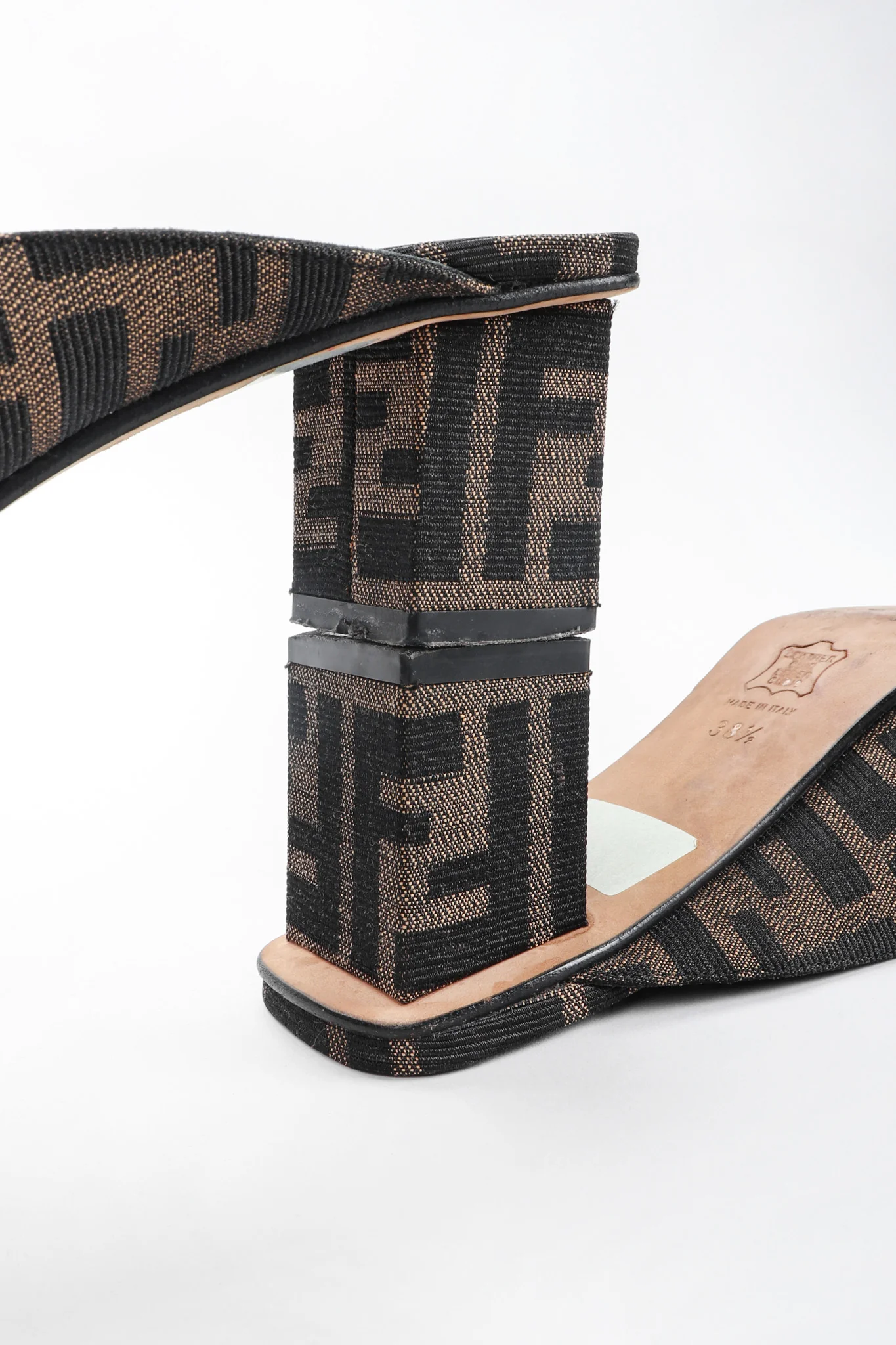 Zucca Block Heel Mules - Image 4