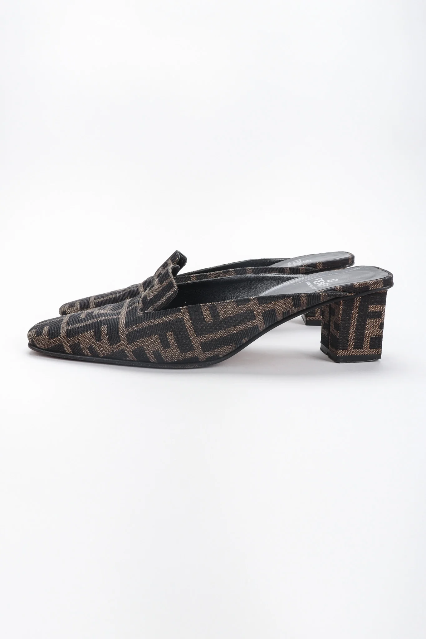 Zucca Block Heel Mules - Image 5