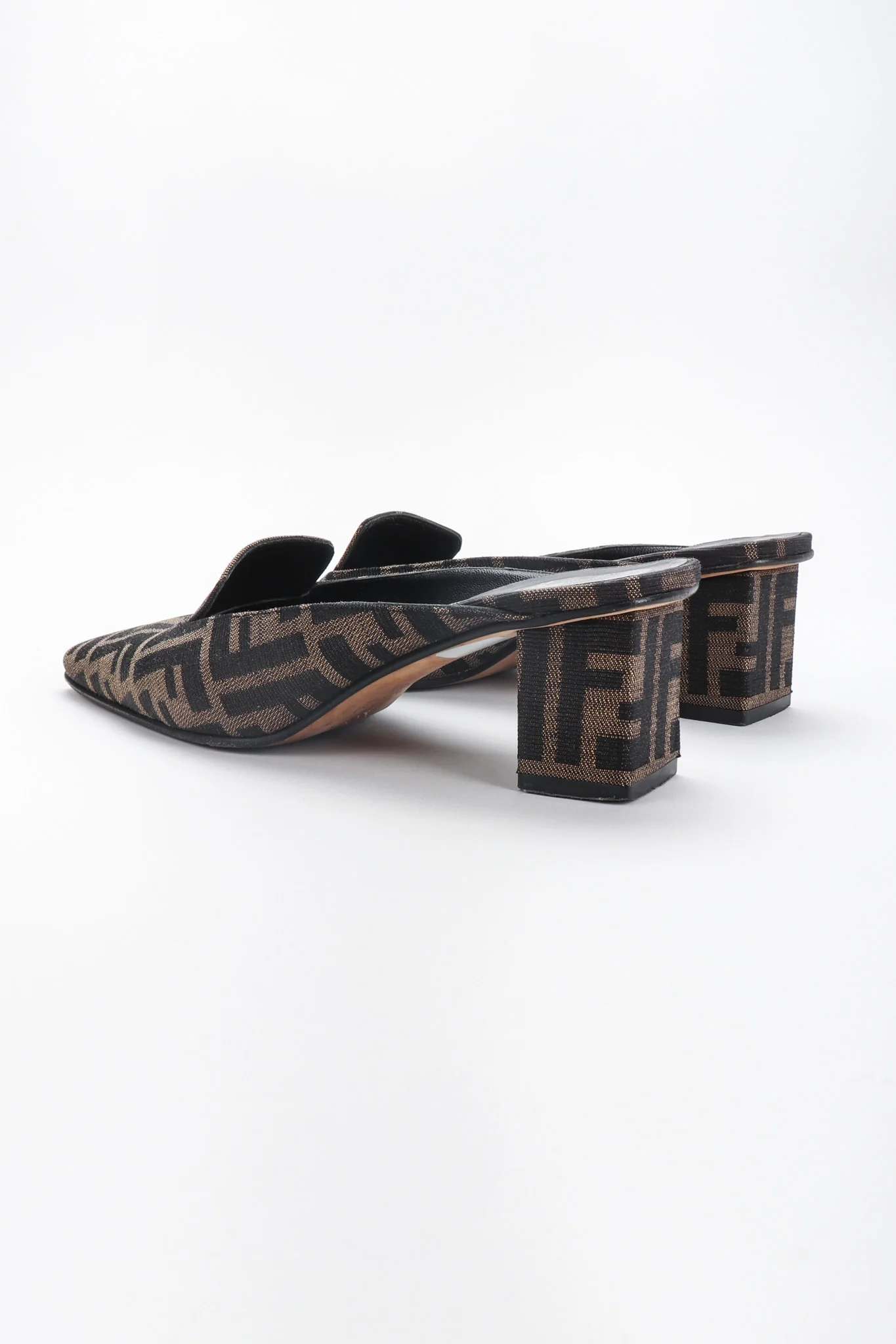 Zucca Block Heel Mules - Image 6