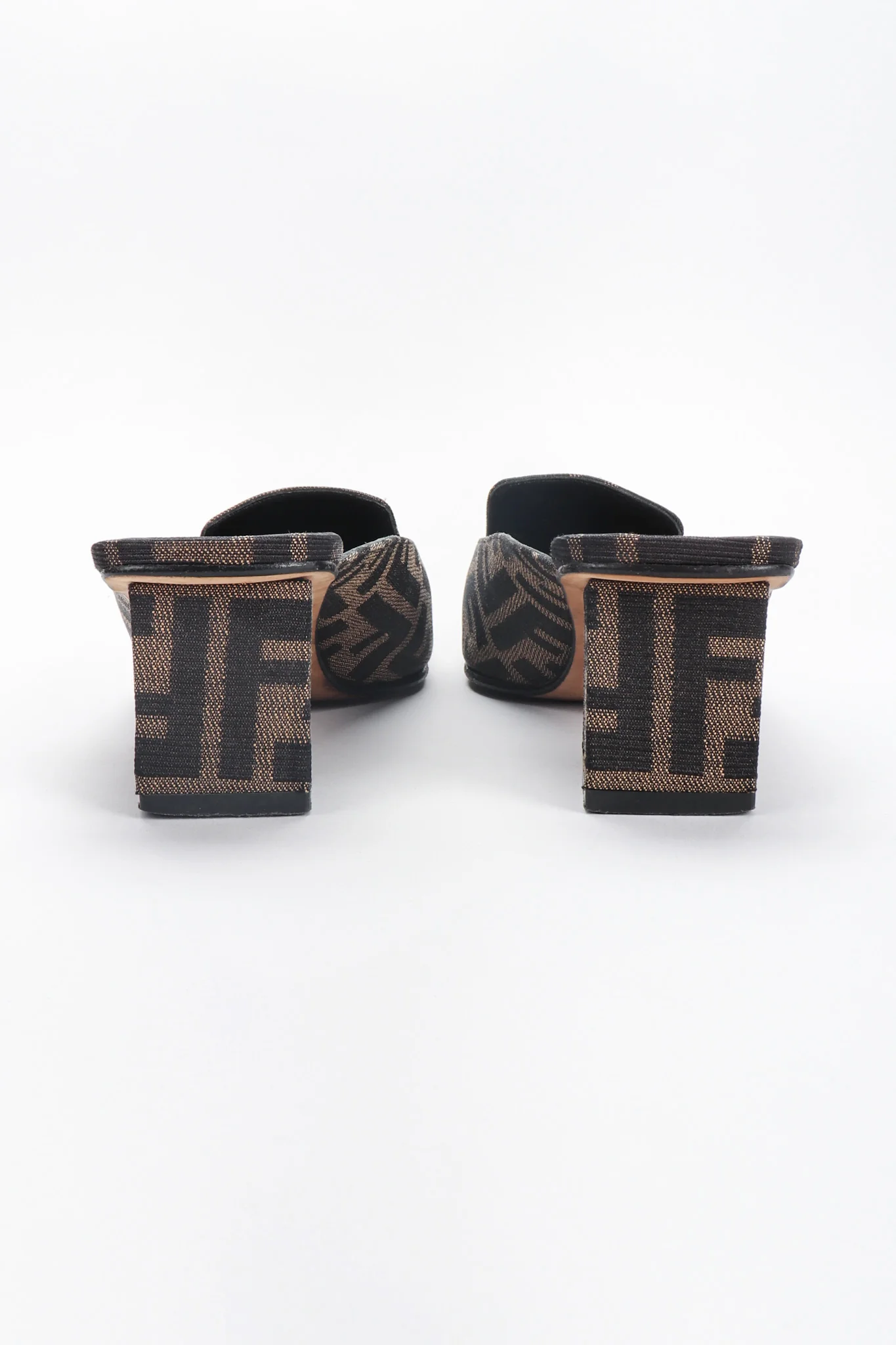 Zucca Block Heel Mules - Image 7