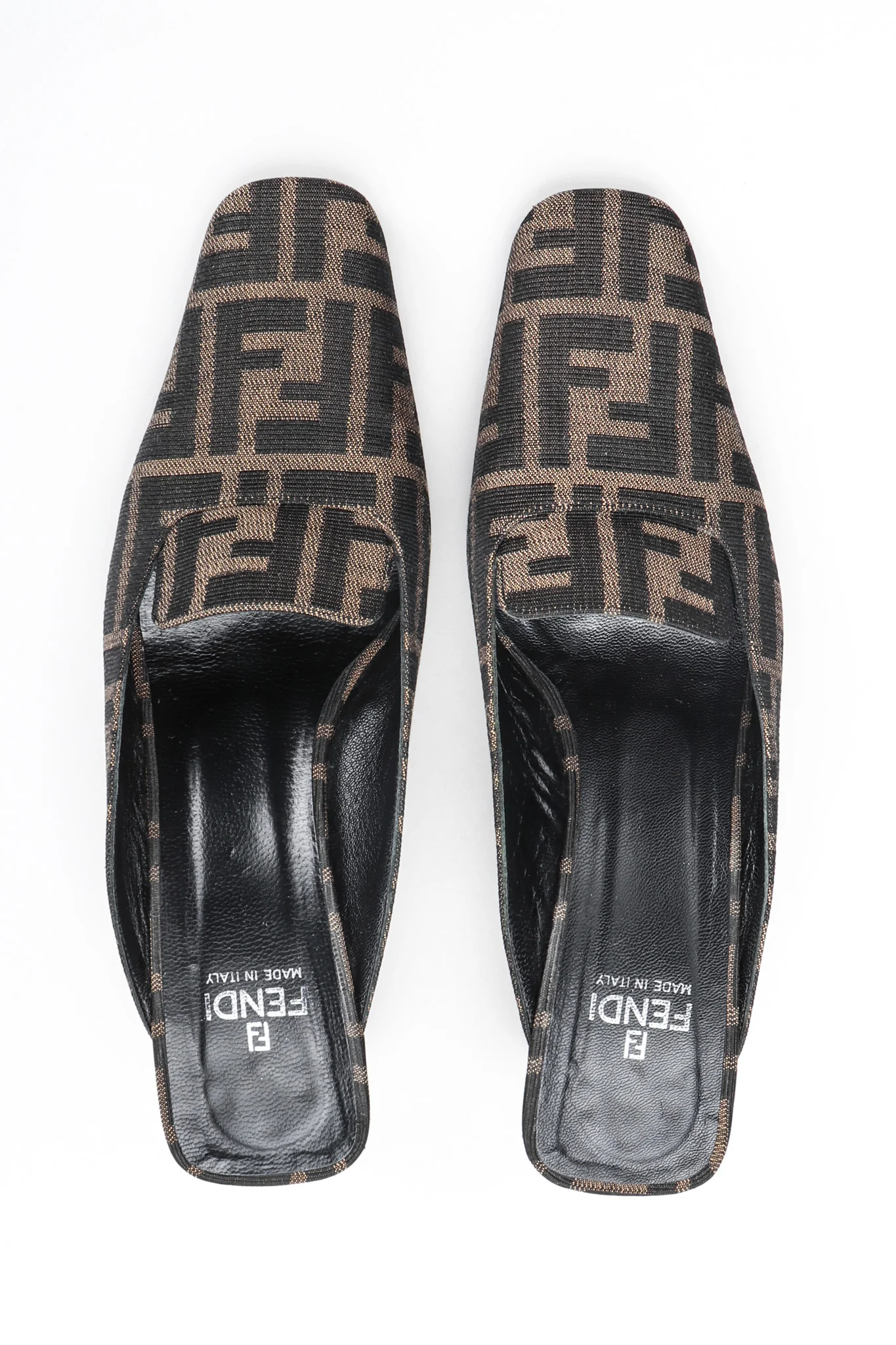 Zucca Block Heel Mules - Image 9