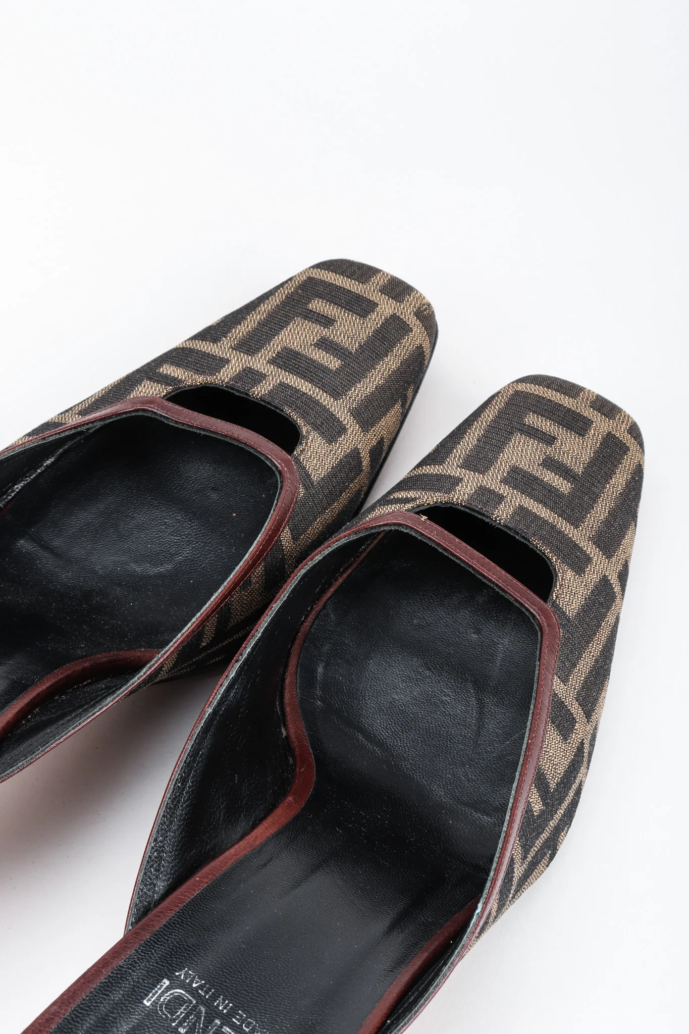 Zucca Mule Heels - Image 9